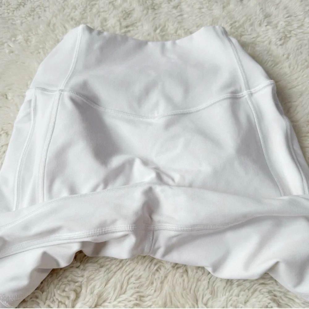 Lululemon Women US6 White High Rise All The Right Places Crop Legging Athleisure - Picture 6 of 9